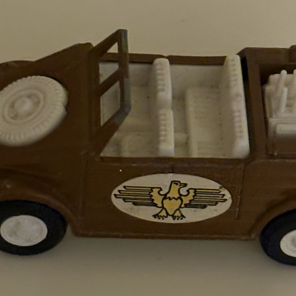Tootsie Brown Eagle “Brown Eagle Emblem Kubelwagen” Toy Jeep 1973 Vintage